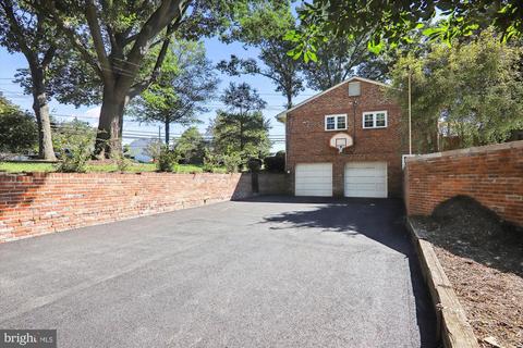 619 Blick Dr, Silver Spring, MD 20904 photo 3