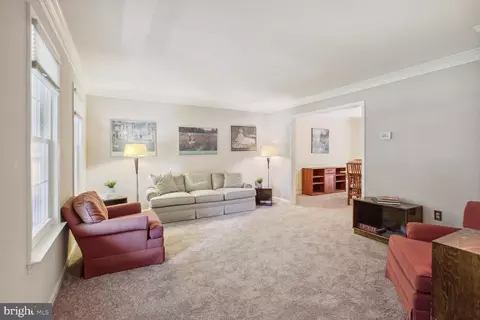 15117 Timberlake Dr, Silver Spring, MD 20905 photo 9