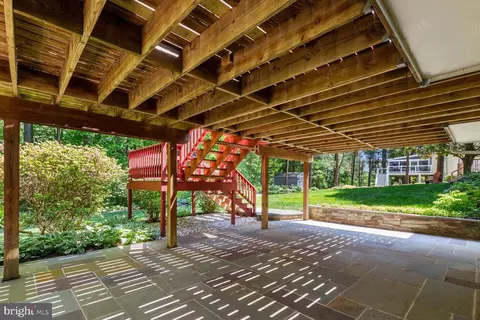 15117 Timberlake Dr, Silver Spring, MD 20905 photo 6