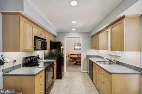 15117 Timberlake Dr, Silver Spring, MD 20905 photo 13