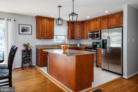 708 Kerwin Rd, Silver Spring, MD 20901 photo 9