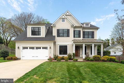 7708 Massena Rd, Bethesda, MD 20817