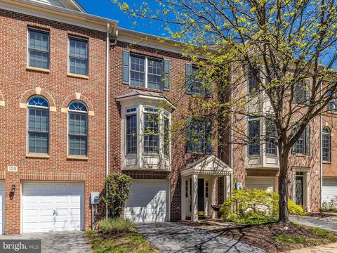 127 Wootton Oaks Ct, Rockville, MD 20852