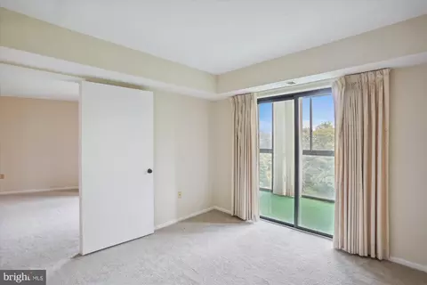 15107 Interlachen Dr #2-812, Silver Spring, MD 20906 photo 25