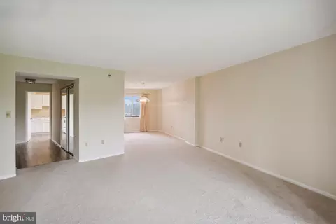 15107 Interlachen Dr #2-812, Silver Spring, MD 20906 photo 18