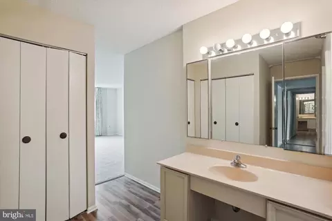 15107 Interlachen Dr #2-812, Silver Spring, MD 20906 photo 32