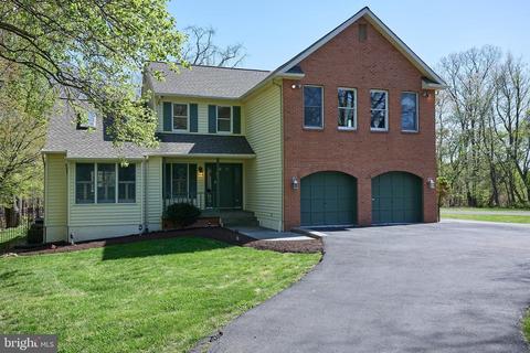 13324 Darnestown Rd, Gaithersburg, MD 20878