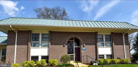 3437 S Leisure World Blvd #84-1E, Silver Spring, MD 20906