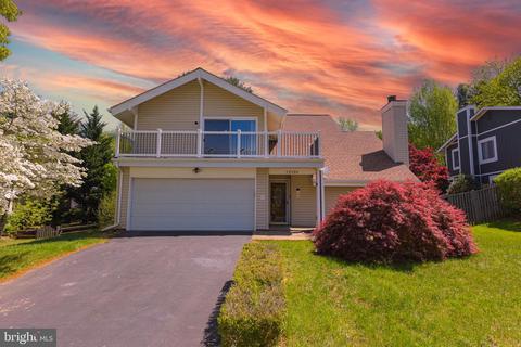 19109 Harkness Ln, Gaithersburg, MD 20879