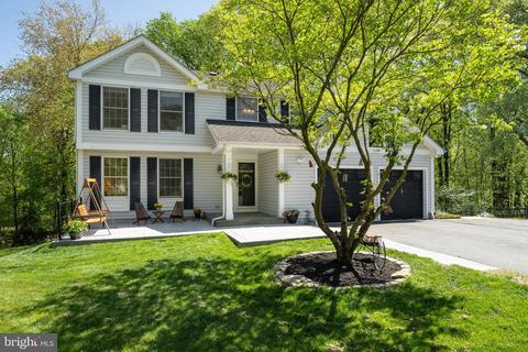 11108 Lake Breeze Dr, North Potomac, MD 20878