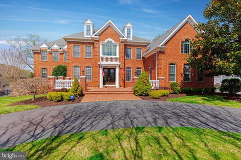 10100 Gary Rd, Potomac, MD 20854