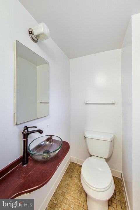 9216 Mintwood St, Silver Spring, MD 20901 photo 27