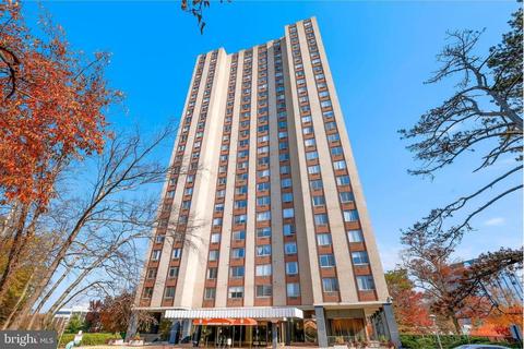 9701 Fields Rd #1703, Gaithersburg, MD 20878