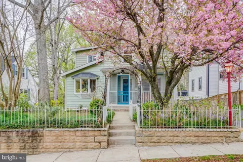 707 Silver Spring Ave, Silver Spring, MD 20910 photo 2