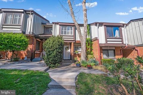 20110 Larkspur Ct, Germantown, MD 20874