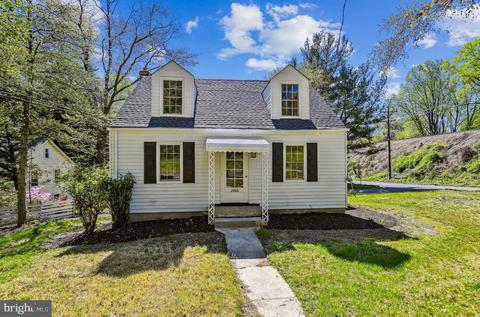 2808 Beechbank Rd, Silver Spring, MD 20910