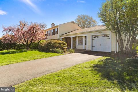 17404 Hughes Rd, Poolesville, MD 20837