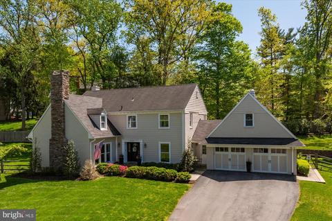 10100 Donegal Ct, Potomac, MD 20854