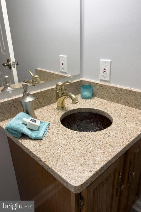332 Soapstone Ln, Silver Spring, MD 20905 photo 24