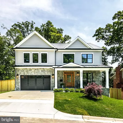 2610 Blaine Dr, Chevy Chase, MD 20815