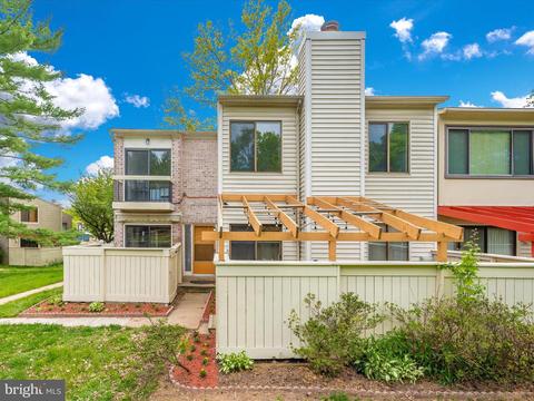 9311 Grazing Ter, Montgomery Village, MD 20886