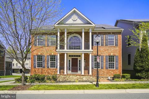113 Forest Preserve Dr, Gaithersburg, MD 20878