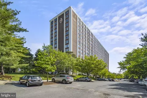 11801 Rockville Pike #511, North Bethesda, MD 20852