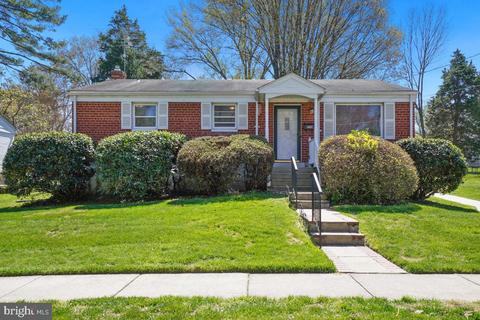 4802 Boiling Brook Pkwy, Rockville, MD 20852