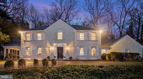 8907 Bel Air Pl, Potomac, MD 20854
