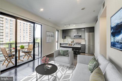 1320 Fenwick Ln #408, Silver Spring, MD 20910