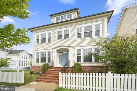 23963 Burdette Forest Rd, Clarksburg, MD 20871