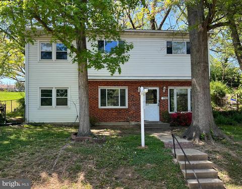 712 1st St, Rockville, MD 20851