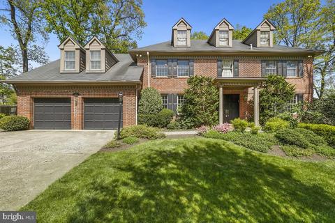 8903 Tuckerman Ln, Potomac, MD 20854