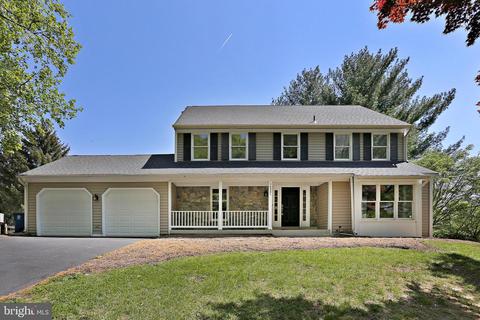 16001 Copen Meadow Dr, Gaithersburg, MD 20878