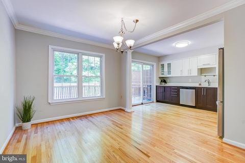 614 Suffield Dr, Gaithersburg, MD 20878 photo 4