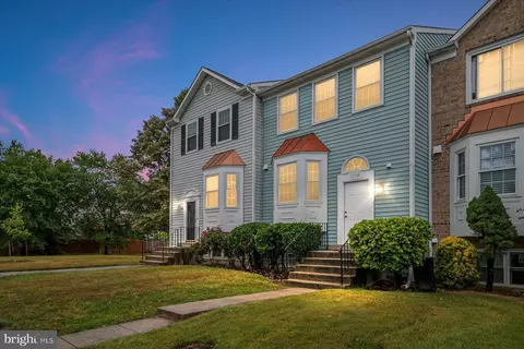 12349 Sandy Point Ct, Silver Spring, MD 20904