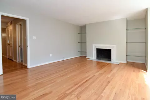 2106 Bucknell Ter #40, Silver Spring, MD 20902 photo 11