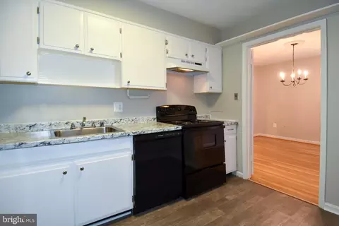 2106 Bucknell Ter #40, Silver Spring, MD 20902 photo 7