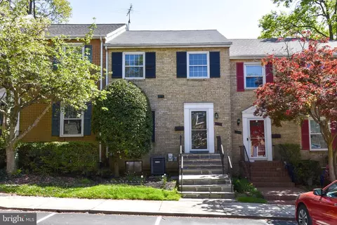 2106 Bucknell Ter #40, Silver Spring, MD 20902