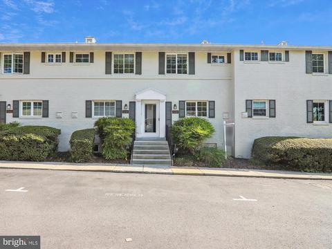 5338 Pooks Hill Rd #303, Bethesda, MD 20814