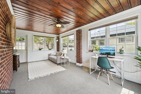 303 Brewster Ave, Silver Spring, MD 20901 photo 4