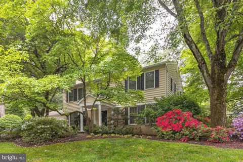 10808 Kirkwall Ter, Potomac, MD 20854