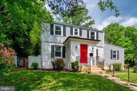 9620 Brunett Ct, Silver Spring, MD 20901
