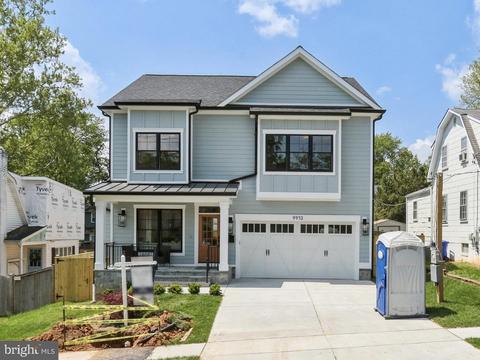 9910 Edward Ave, Bethesda, MD 20814