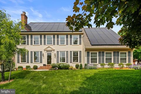 2 Frances Green Ct, North Potomac, MD 20878