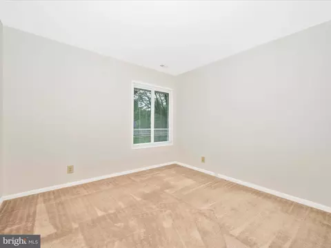 14601 Deerhurst Ter #210-B, Silver Spring, MD 20906 photo 27