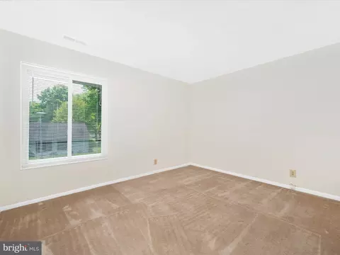 14601 Deerhurst Ter #210-B, Silver Spring, MD 20906 photo 29