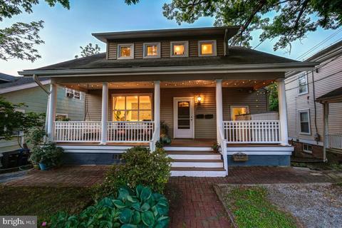 6749 Eastern Ave, Takoma Park, MD 20912
