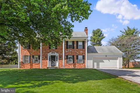 7234 Pompano Ter, Gaithersburg, MD 20879