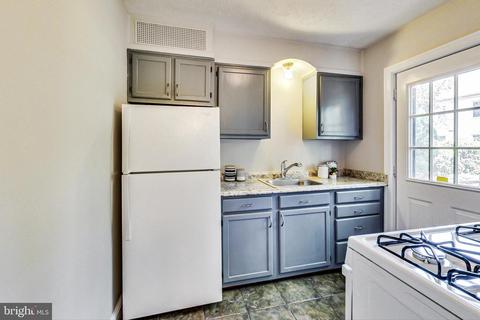 10015 Sutherland Rd, Silver Spring, MD 20901 photo 14